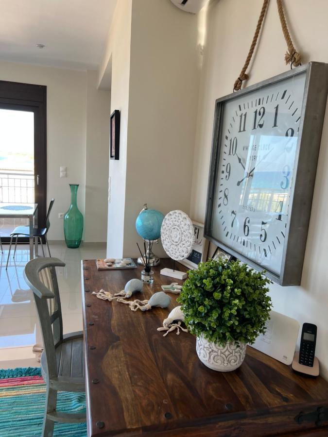 Magical Seaside Town Boutique Apts 2 Kyparissia Exterior photo